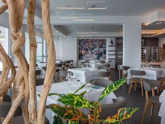 Faraglioni Restaurant